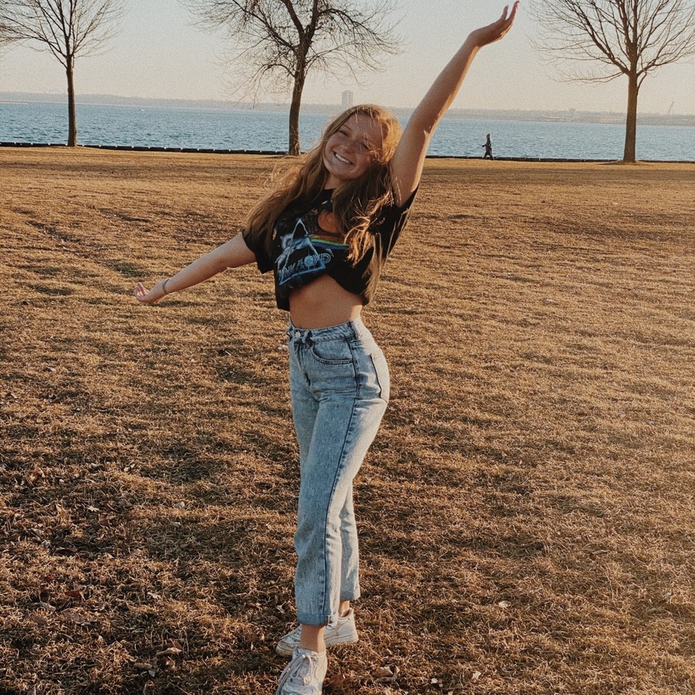 Meet your Posher, Ellie